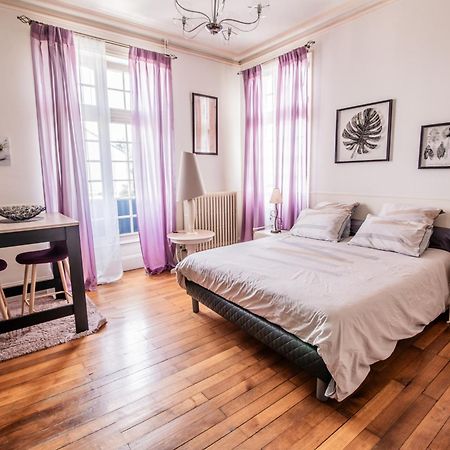 Le Regisseur Apartment Brissac-Quince Bagian luar foto