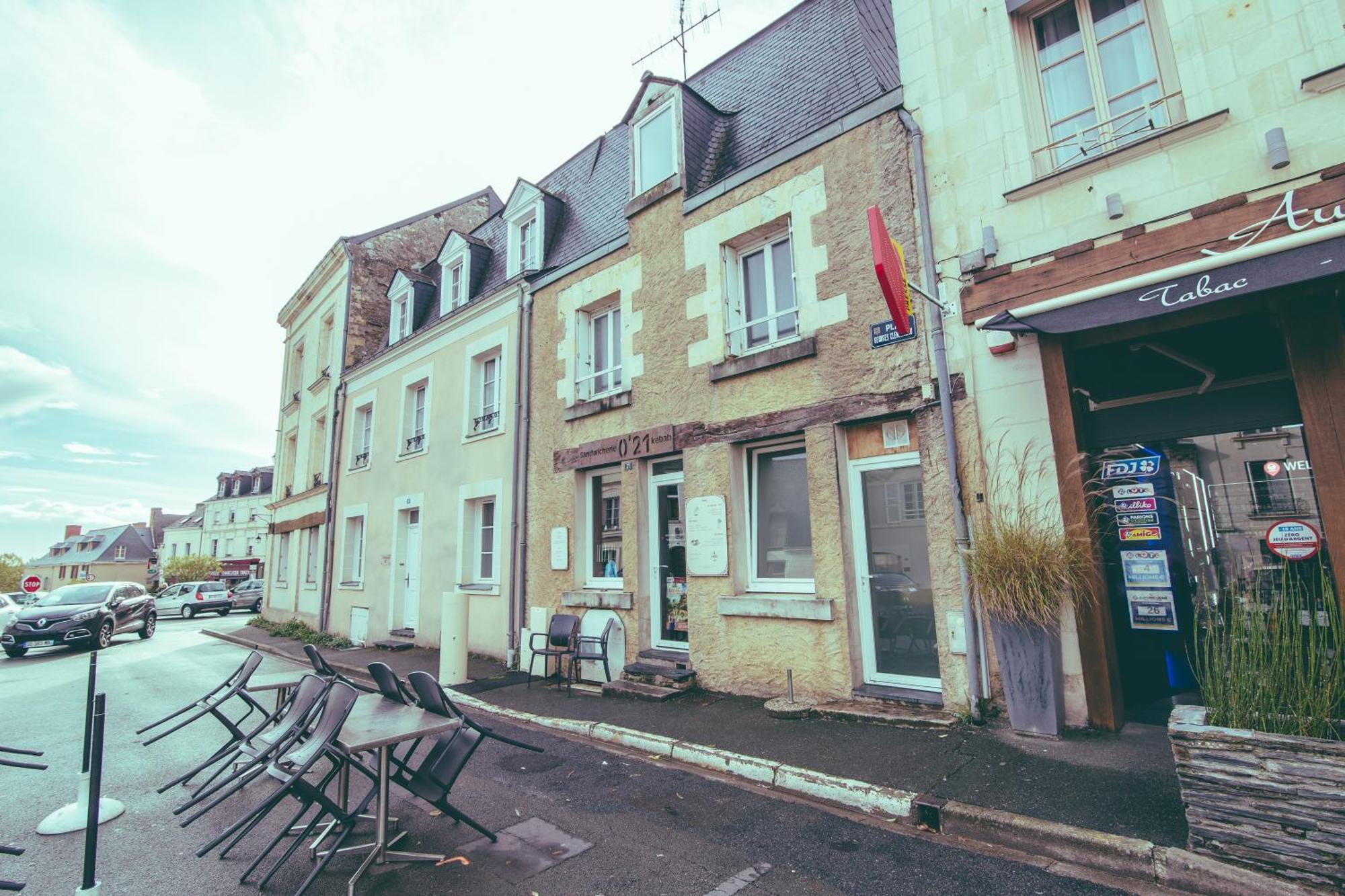 Le Regisseur Apartment Brissac-Quince Bagian luar foto