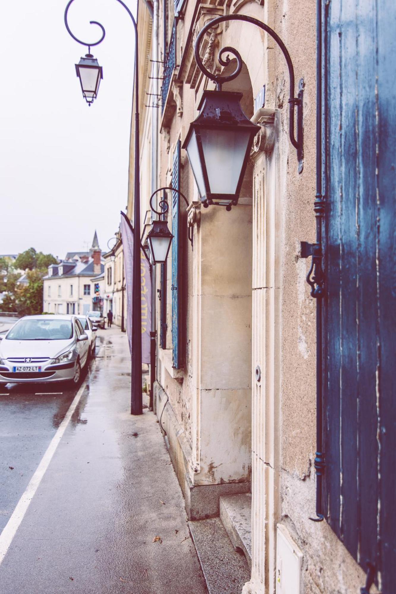 Le Regisseur Apartment Brissac-Quince Bagian luar foto