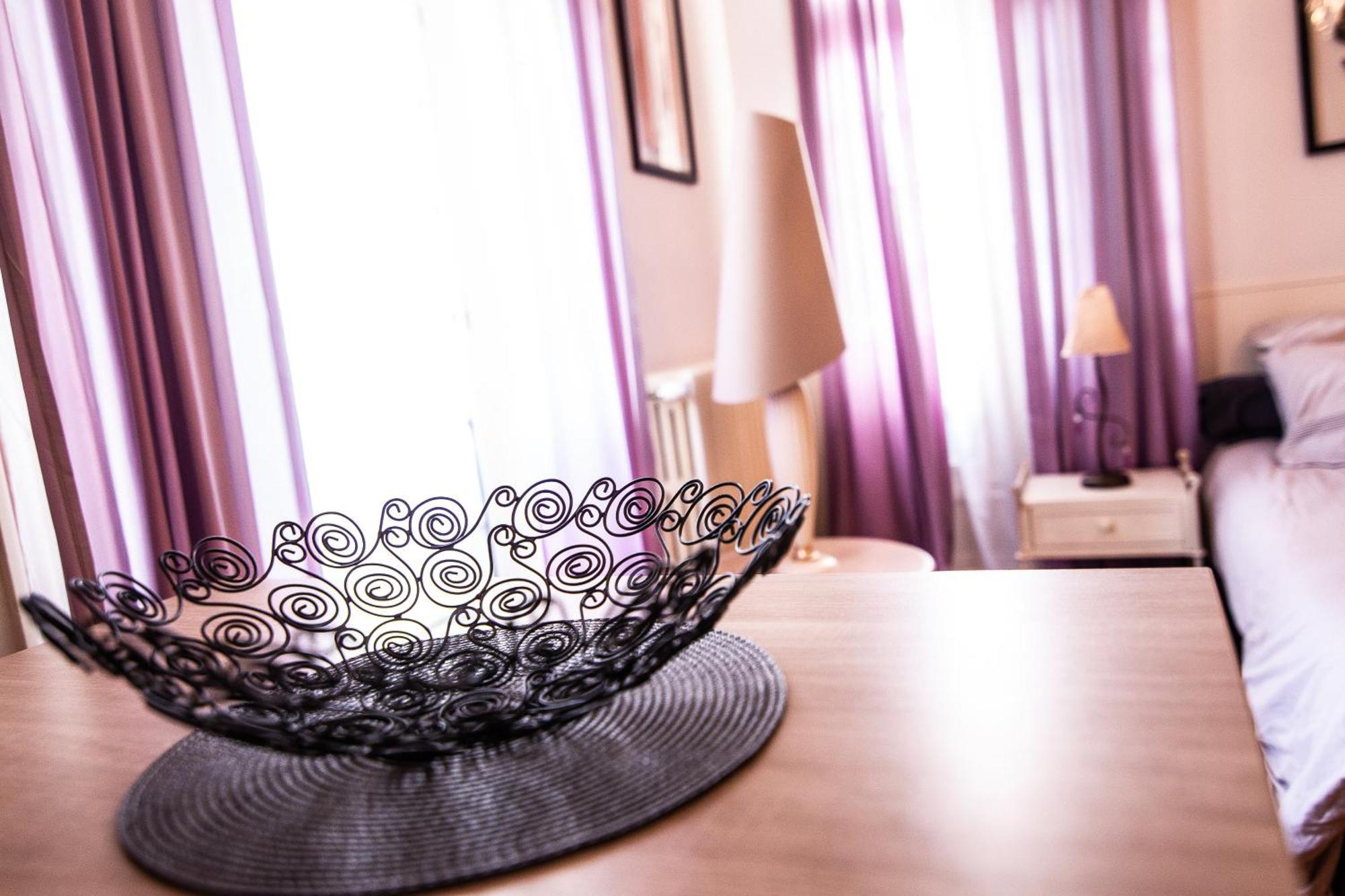 Le Regisseur Apartment Brissac-Quince Bagian luar foto