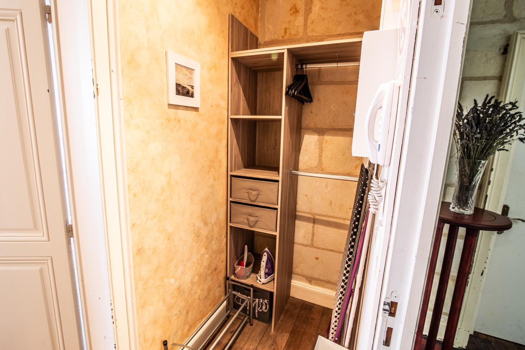 Le Regisseur Apartment Brissac-Quince Bagian luar foto