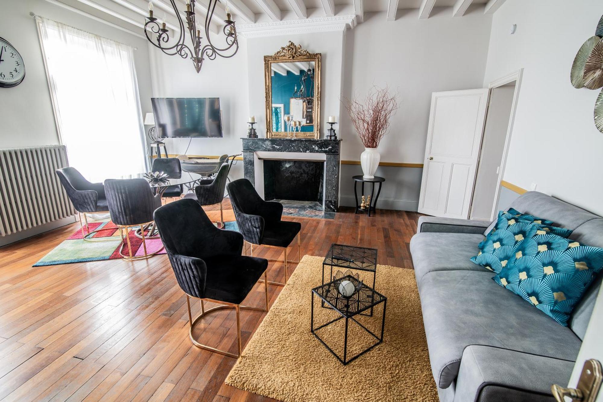 Le Regisseur Apartment Brissac-Quince Bagian luar foto